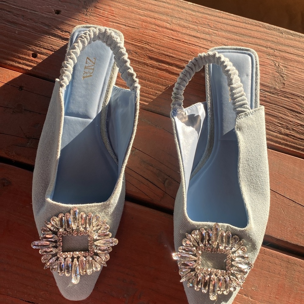 ZARA denim flats (727)